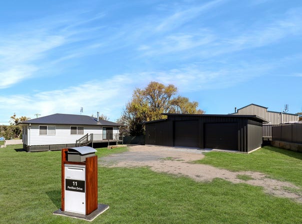 11 Pavilion Drive, Stanthorpe, Qld 4380