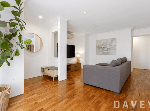 1/63 Langley Crescent, Innaloo, WA 6018