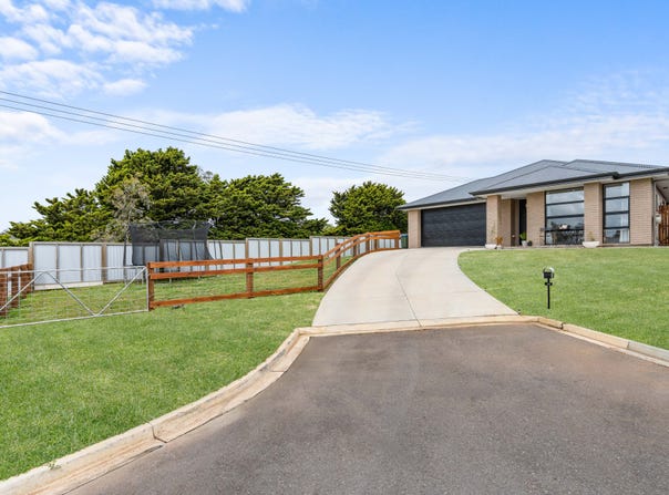 10 Inverbrackie Close, Woodside, SA 5244