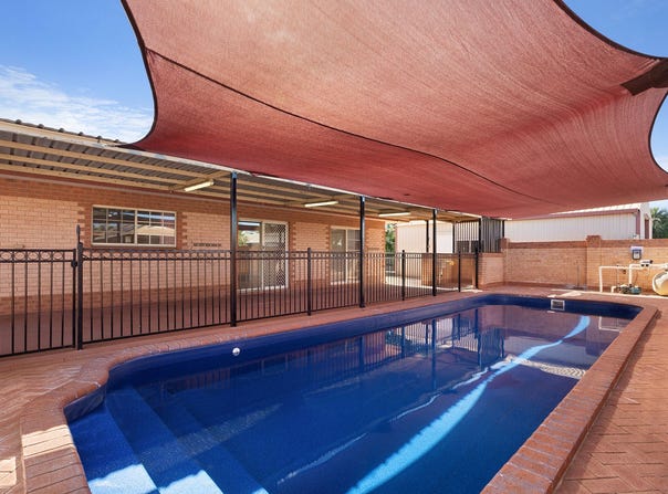 10 Matebore Street, Nickol, WA 6714