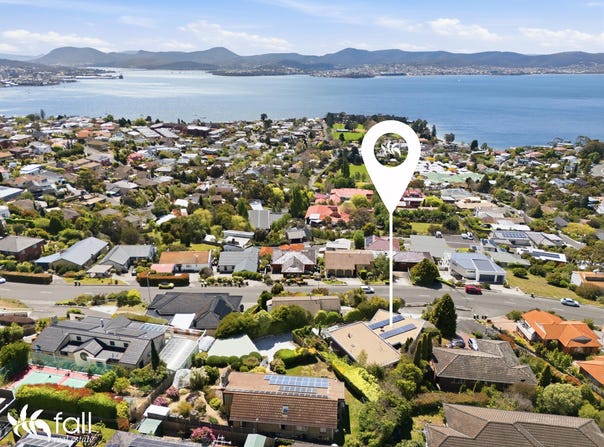 468 Churchill Avenue, Sandy Bay, Tas 7005