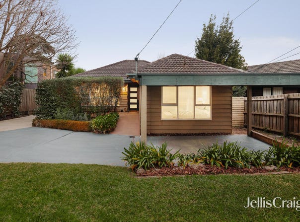 1/10 Millicent Avenue, Bulleen, Vic 3105