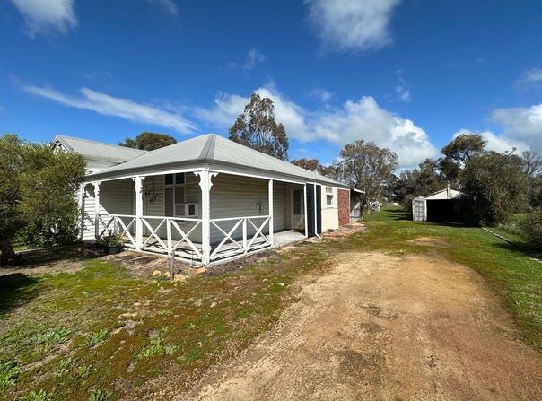 70 Piesse Street, Katanning, WA 6317