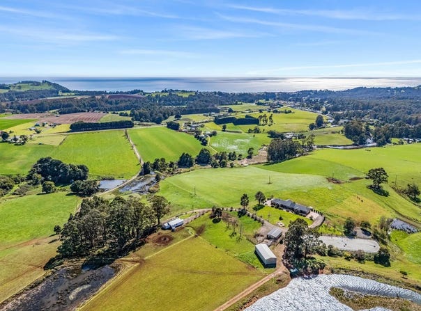 421 Murchison Highway, Somerset, Tas 7322