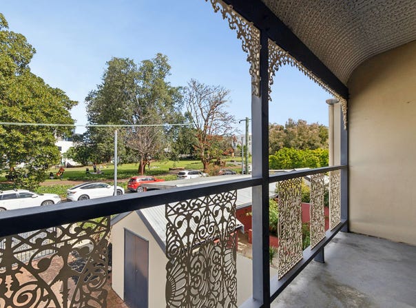 4 Stuart Street, Perth, WA 6000