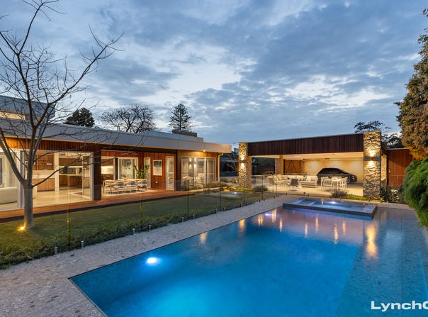 28 Old Mornington Road, Mount Eliza, Vic 3930