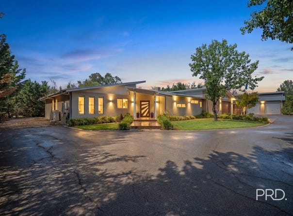 39A Plumpton Road, Lake Albert, NSW 2650
