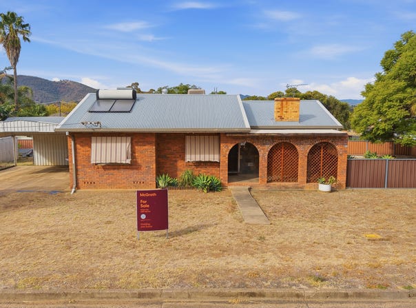 28 Cambridge Street, Tamworth, NSW 2340