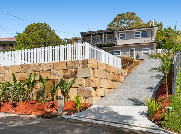 24 Inala Avenue, Tugun, Qld 4224