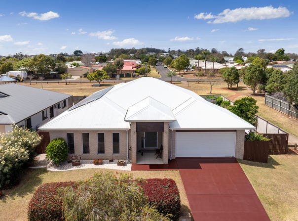 6 Rama Court, Kearneys Spring, Qld 4350