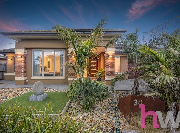 30 Warralily Boulevard, Armstrong Creek, Vic 3217