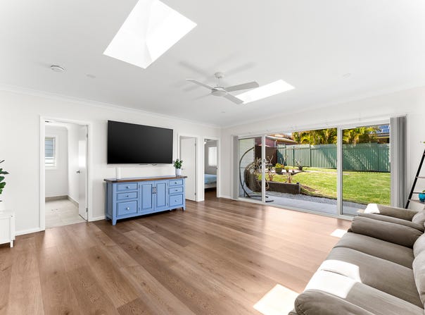 29 Dianne Avenue, Lake Munmorah, NSW 2259
