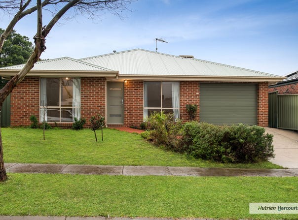 70 Mikada Boulevard, Kilmore, Vic 3764