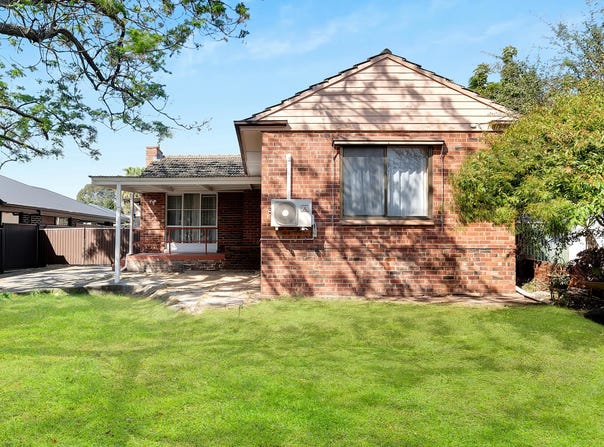 28 Radford Avenue, Clearview, SA 5085