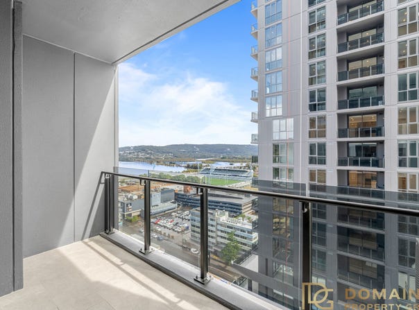 E1406/108 Donnison Street, Gosford, NSW 2250