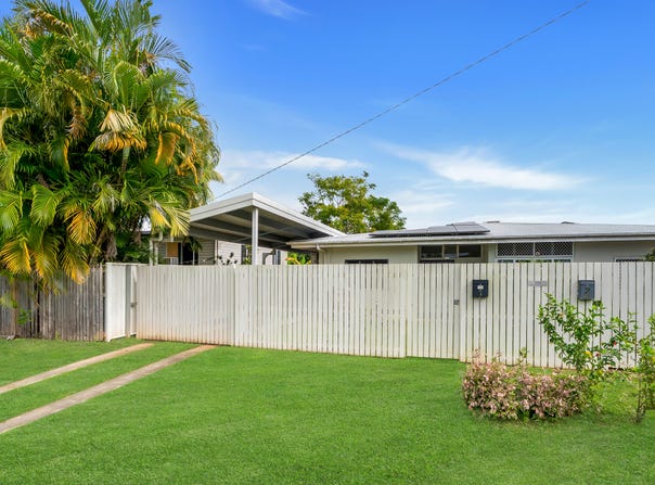 1/233 Buchan Street, Westcourt, Qld 4870