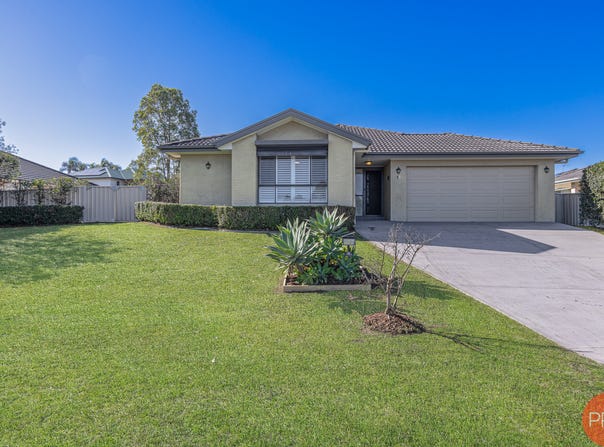 18 Laurie Drive, Raworth, NSW 2321