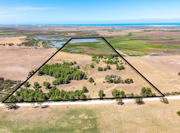 1136 Randell Road, Hindmarsh Island, SA 5214