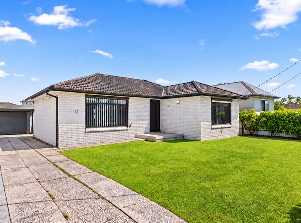 12 Woodford Avenue, Warilla, NSW 2528