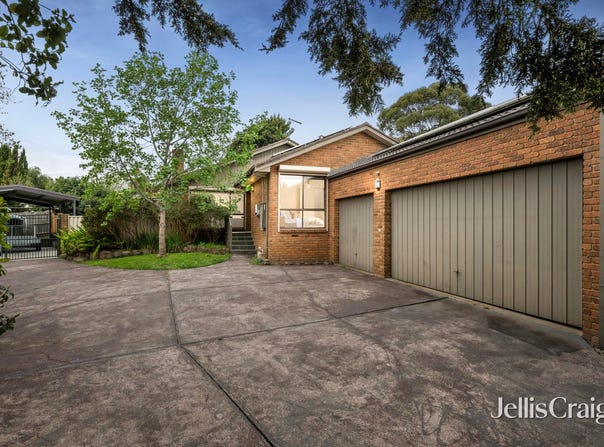 8 Kambora Court, Mooroolbark, Vic 3138