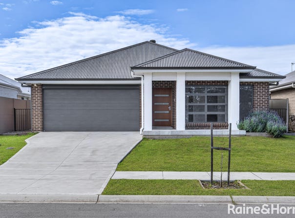 67 Arnott Loop, North Rothbury, NSW 2335