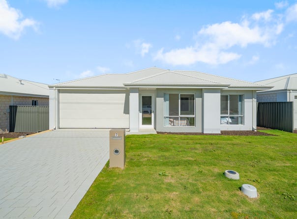 7 Hidcote Road, Lakelands, WA 6180