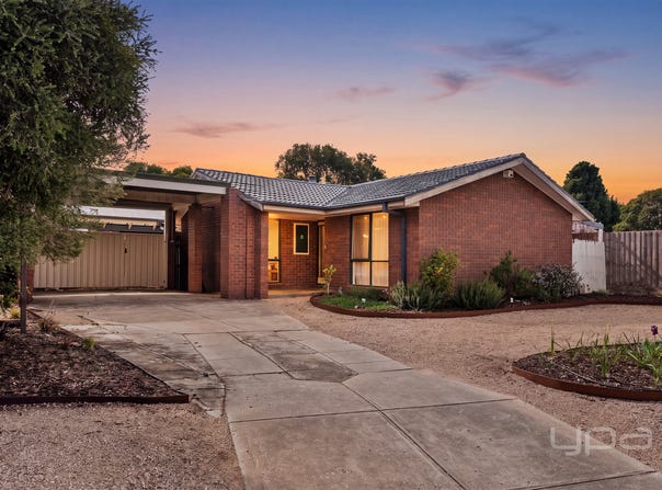 9 Yvonne Place, Melton West, Vic 3337