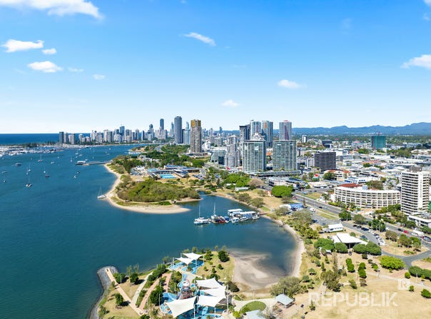 6/106-108 MARINE PARADE, Southport, Qld 4215