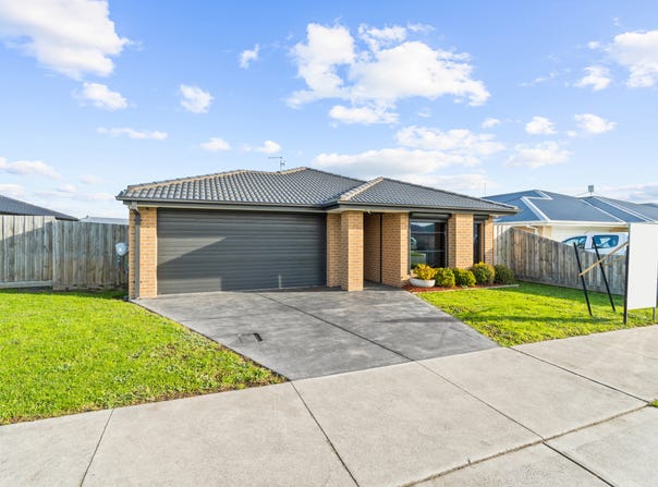 35 Ridge Boulevard, Yinnar, Vic 3869