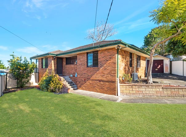 10 Leigh Place, Ashcroft, NSW 2168