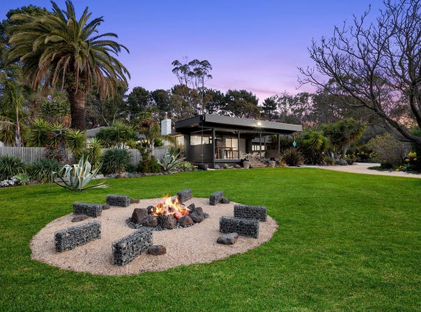 90 Bones Road, Bells Beach, Vic 3228