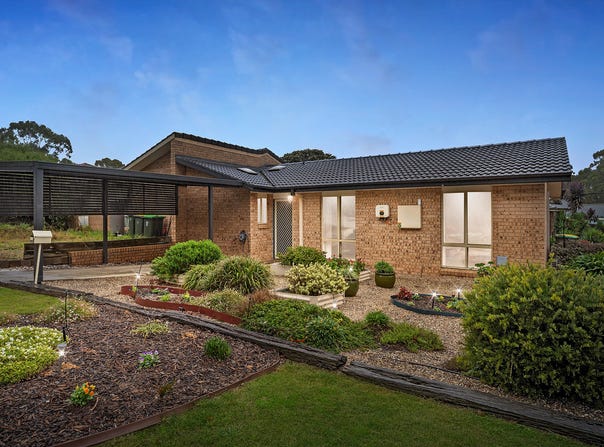 1 Kilburn Close, Dunlop, ACT 2615