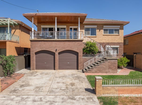 13 Arthur Street, Crestwood, NSW 2620