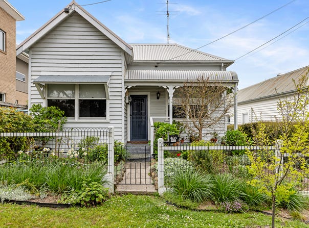 408 Sherrard Street, Black Hill, Vic 3350