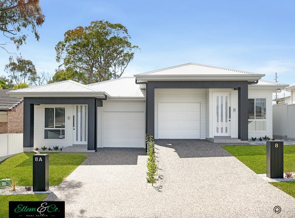 8 & 8A Eleanor Avenue, Oak Flats, NSW 2529