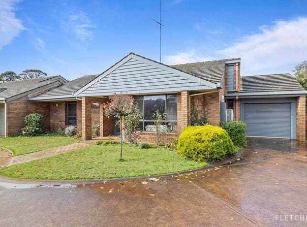4/147 Wendouree Parade, Lake Wendouree, Vic 3350