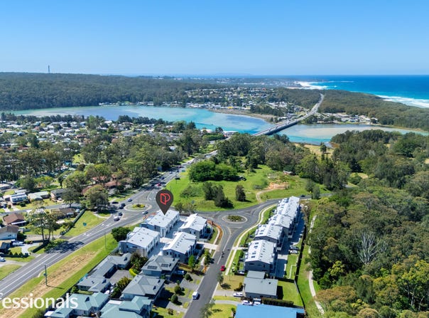 6/4 Wuru Drive, Burrill Lake, NSW 2539