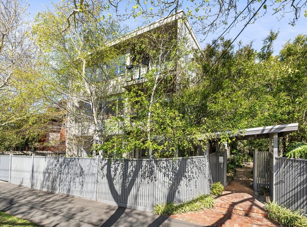 10/119 Brighton Road, Elwood, Vic 3184