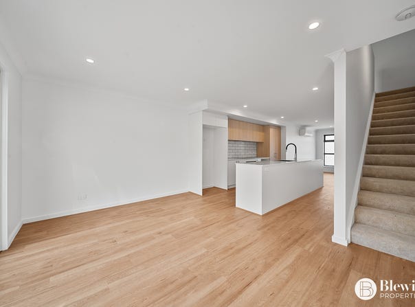 13/40 Fred Daly Avenue, Coombs, ACT 2611