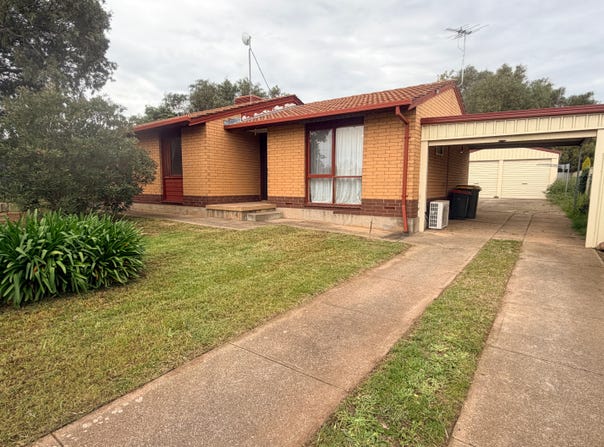 18 Seeger Drive, Morphett Vale, SA 5162