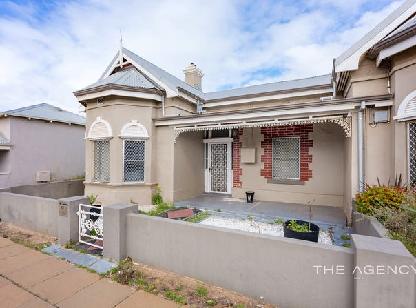 82A & B Gregory Street, Beachlands, WA 6530
