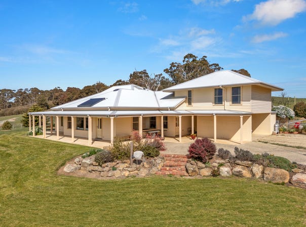 180 Brigadoon Road, Highlands, Vic 3660