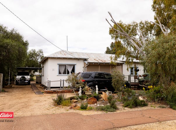 13 First Avenue, Nungarin, WA 6490