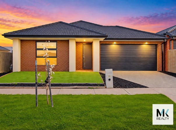 73 Toolern Waters Drive, Weir Views, Vic 3338