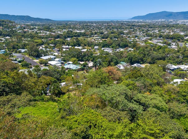 6 Marcus Close, Mooroobool, Qld 4870