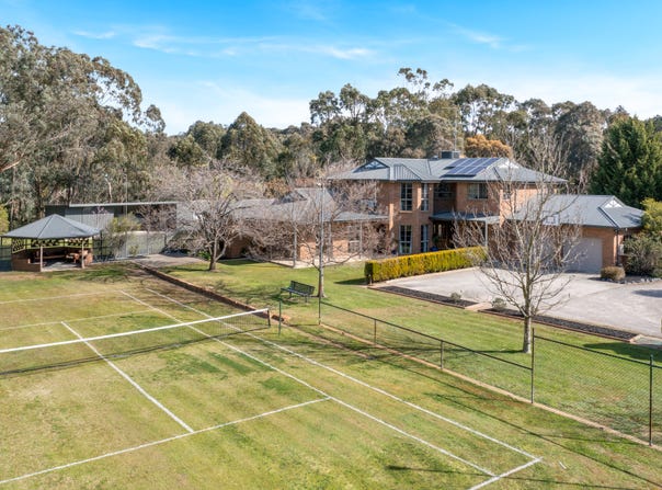 14 Bidstrup Avenue, Broadford, Vic 3658