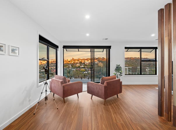 6B East Way, Darlington, SA 5047