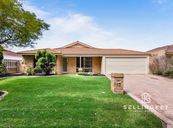 13 Woodhouse Circuit, Canning Vale, WA 6155