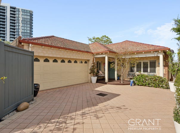 28a Ogilvie Road, Mount Pleasant, WA 6153