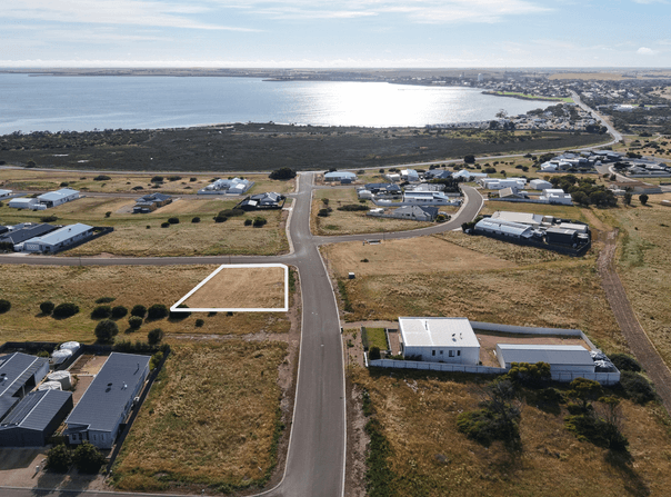 55 Oscar Williams Drive, Streaky Bay, SA 5680